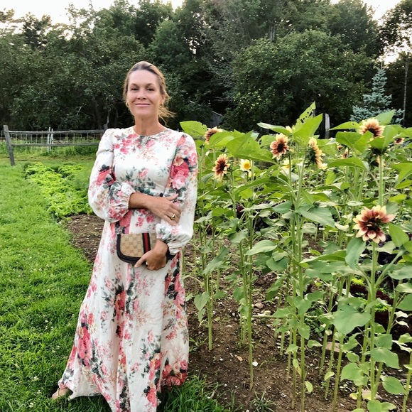 Meet your Posher, Kristin - Picture 1 of 1